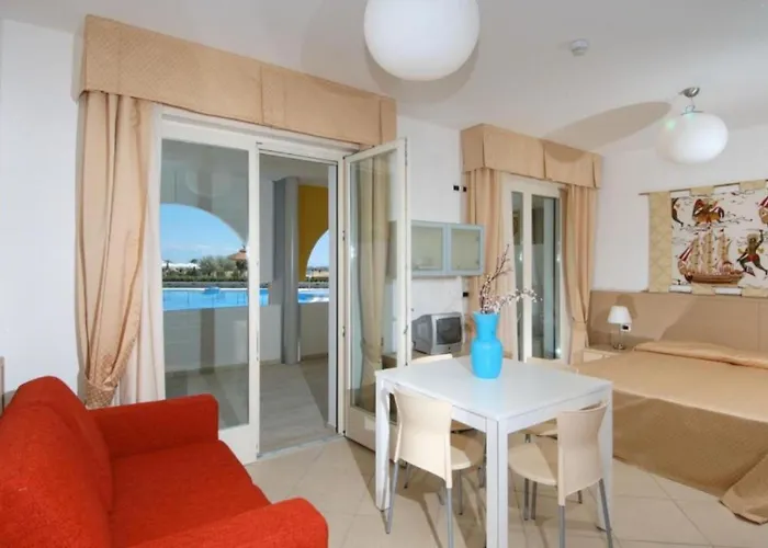 Coastal Seaside Calm With Balcony Appartamento