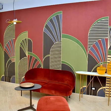 Coastal Seaside Calm With Balcony Apartment