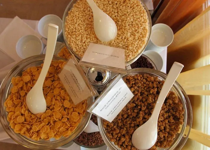 Coastal Seaside Calm With Balcony Апартаменти *